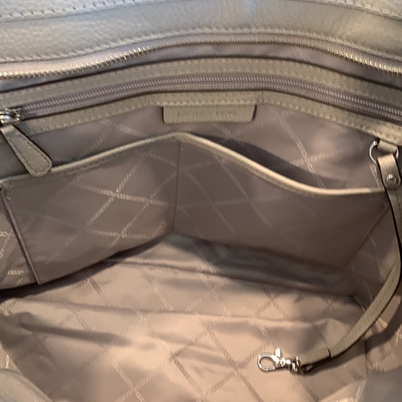 Michael Kors Bag Aria Pebbled Tote - Picture 16 of 17